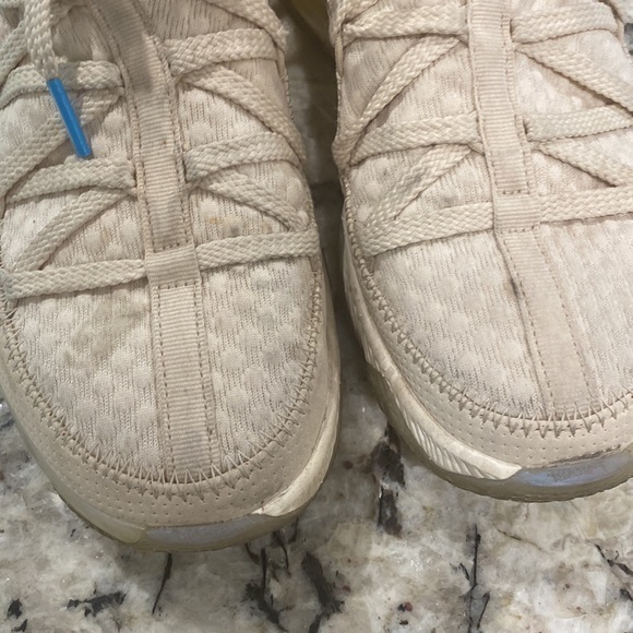 Nike React Lebron Easter Basketball‎ Shoes- Men’s size 8 - Picture 8 of 8